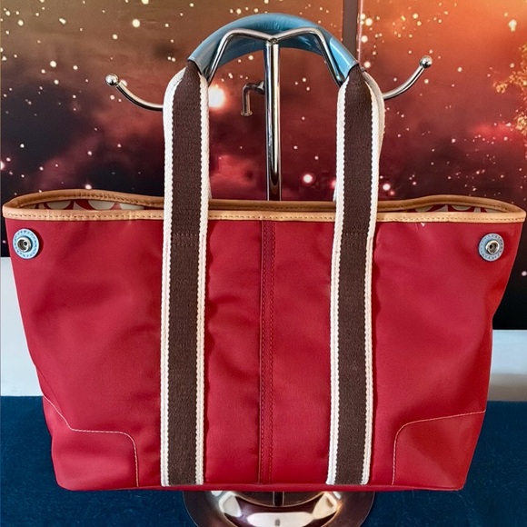 Coach Vintage Mini Hampton Tote - Picture 4 of 15